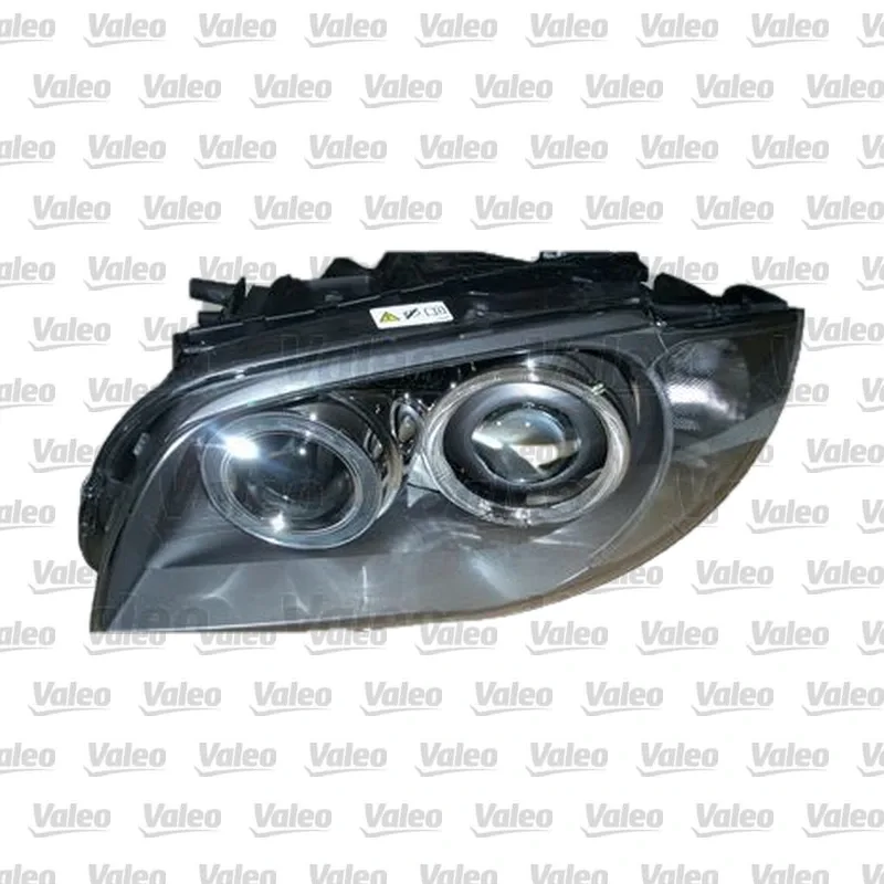 Far Lambası Sağ VALEO 044284 – BMW 120d