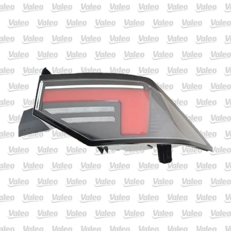 Stop Lambası Dış Sağ VALEO 048758 – Opel Astra 1.2 / 1.5 Turbo