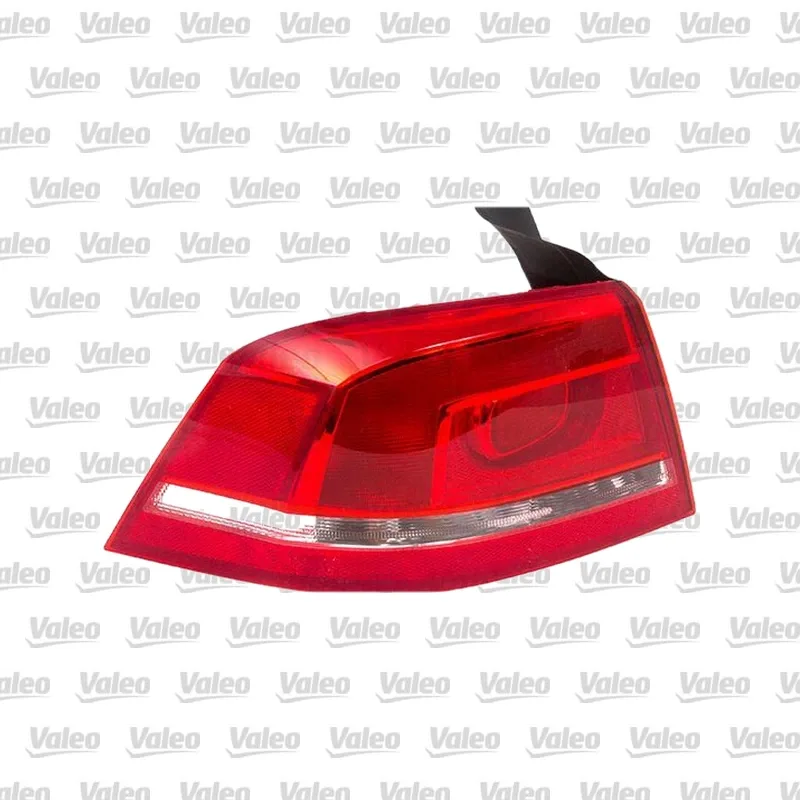 Stop Lambası Dış Sol VALEO 044513 – Volkswagen Passat