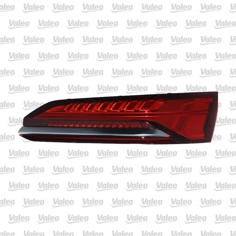 Stop Lambası Sağ VALEO 047303 – Audi Q7